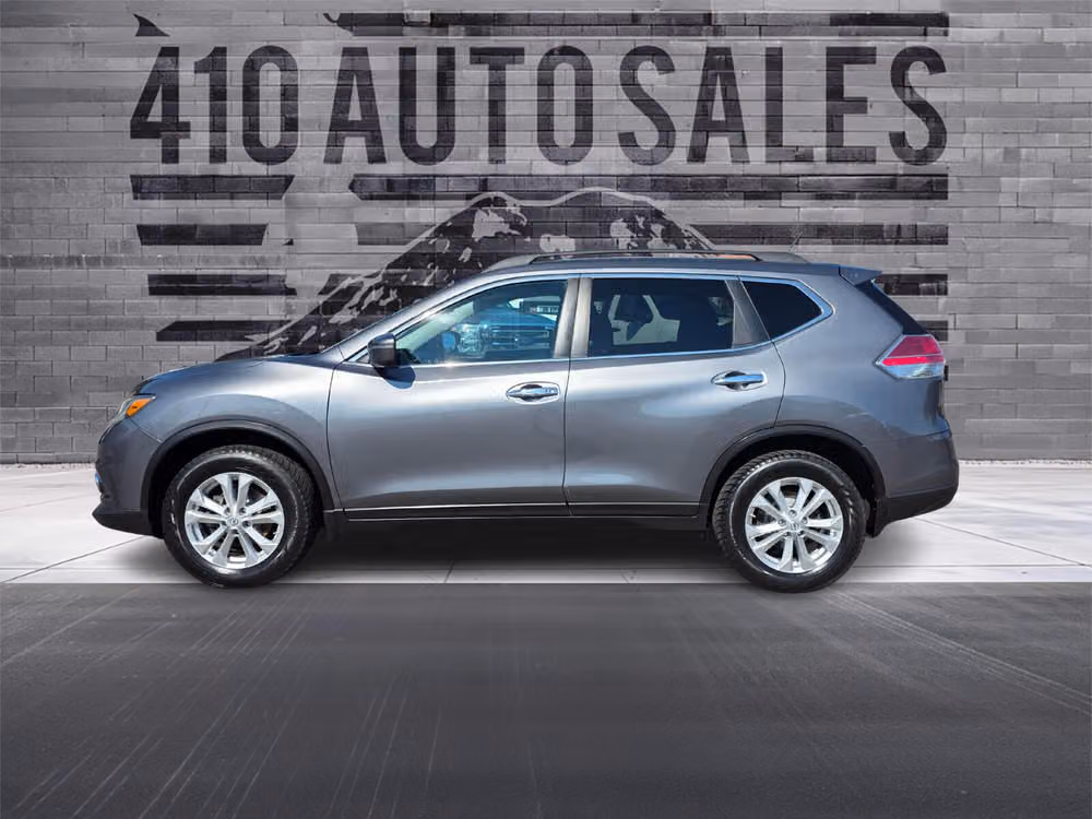 2015 Nissan Rogue SV Crossover Image 8