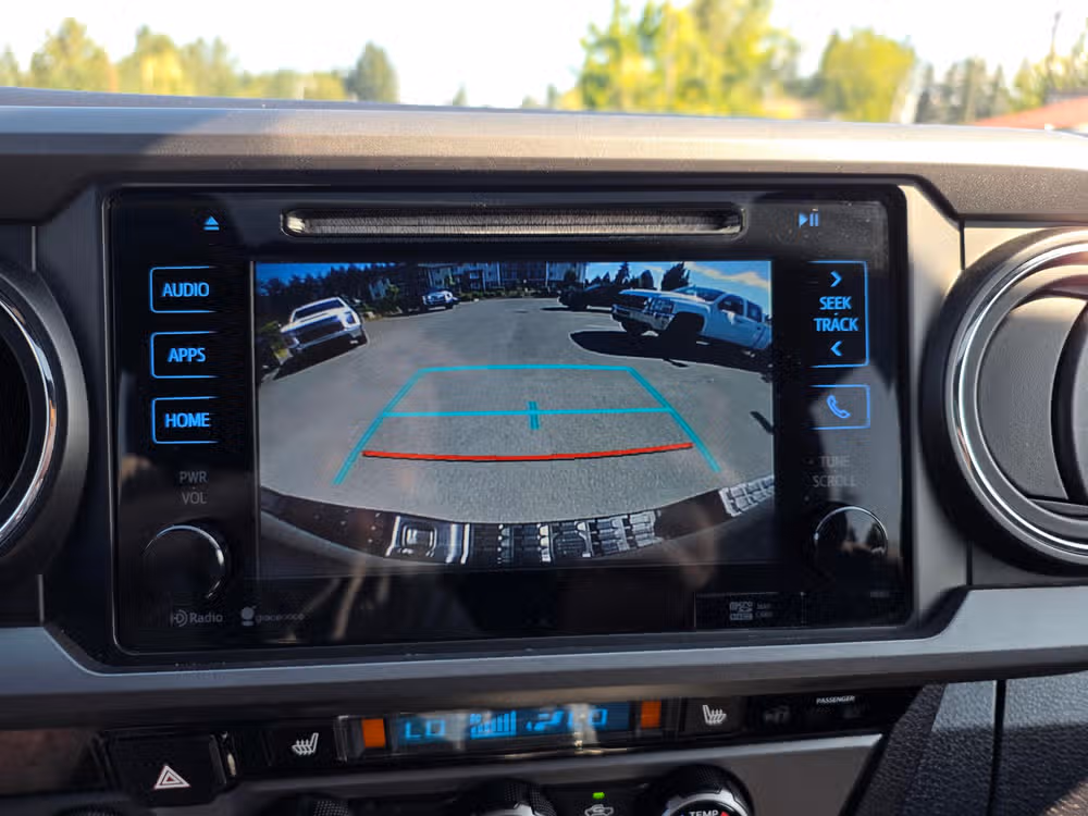 2016 Toyota Tacoma Double Cab TRD Sport Image 16