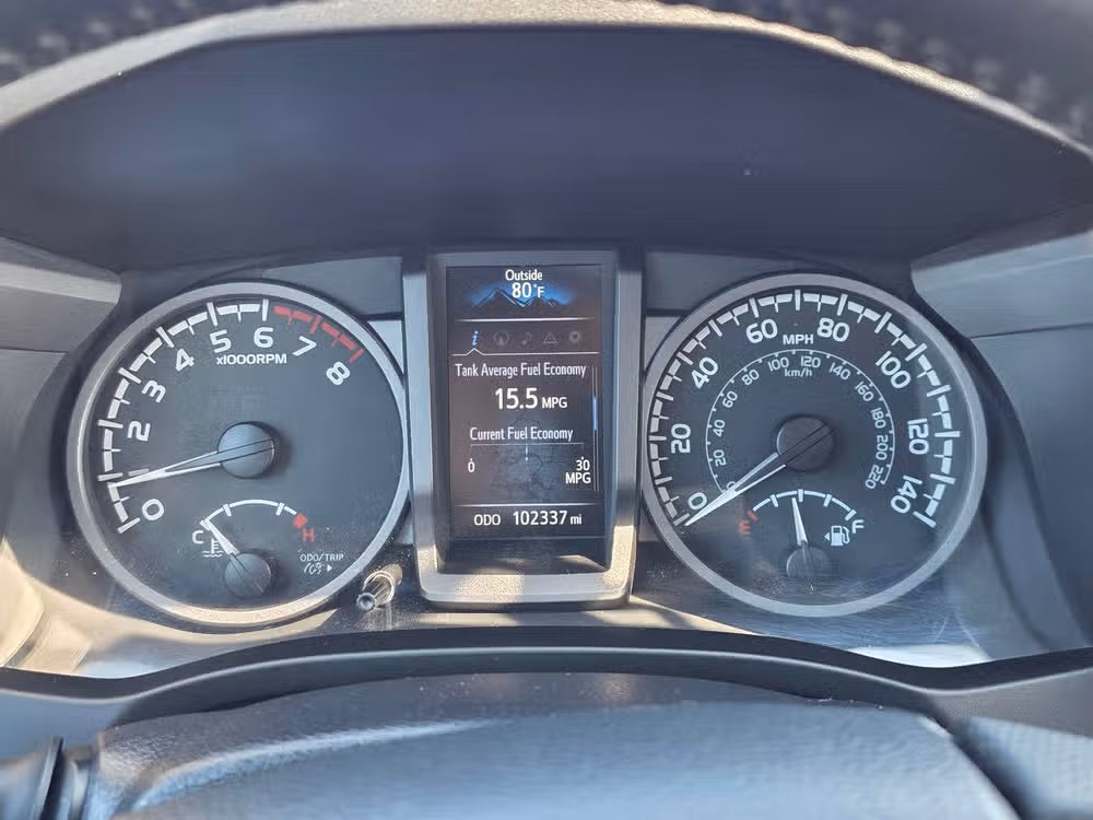 2016 Toyota Tacoma Double Cab TRD Sport Image 14