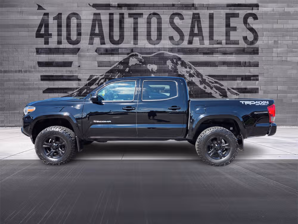 2016 Toyota Tacoma Double Cab TRD Sport Image 7