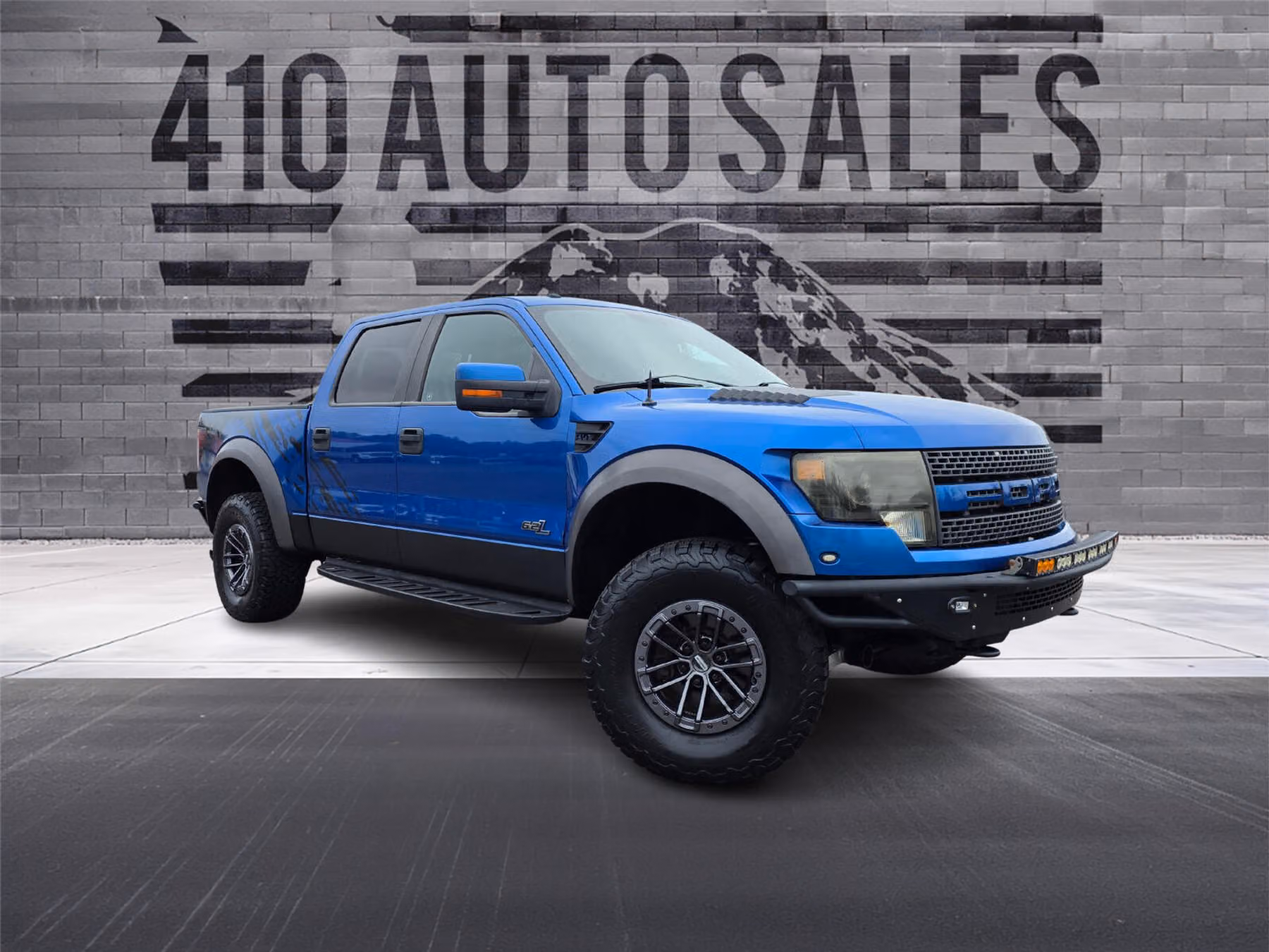 2011 Ford F-150 SVT Raptor SuperCrew Image 1
