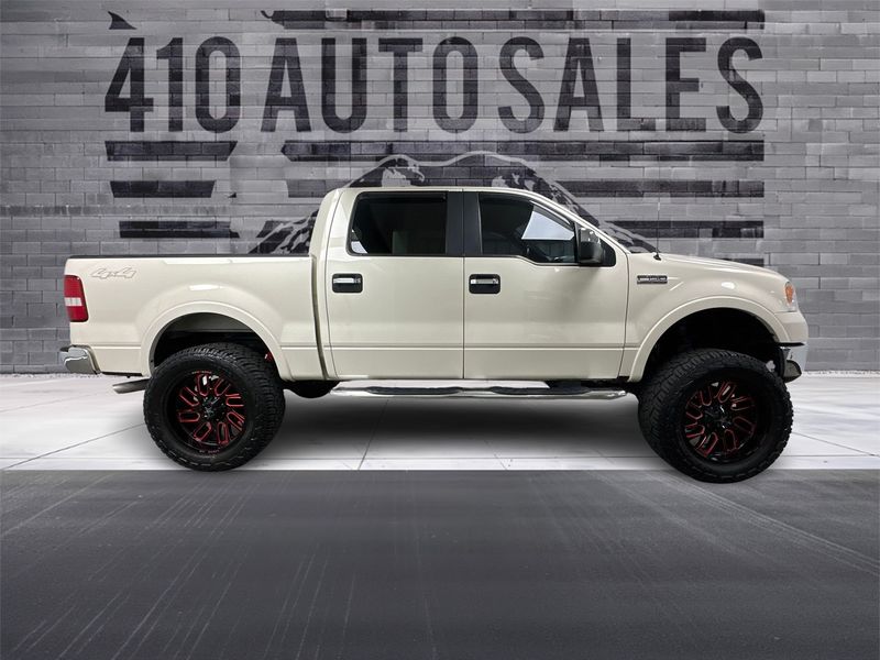 2007 Ford F-150 Lariat Crew Cab Upper Image 2