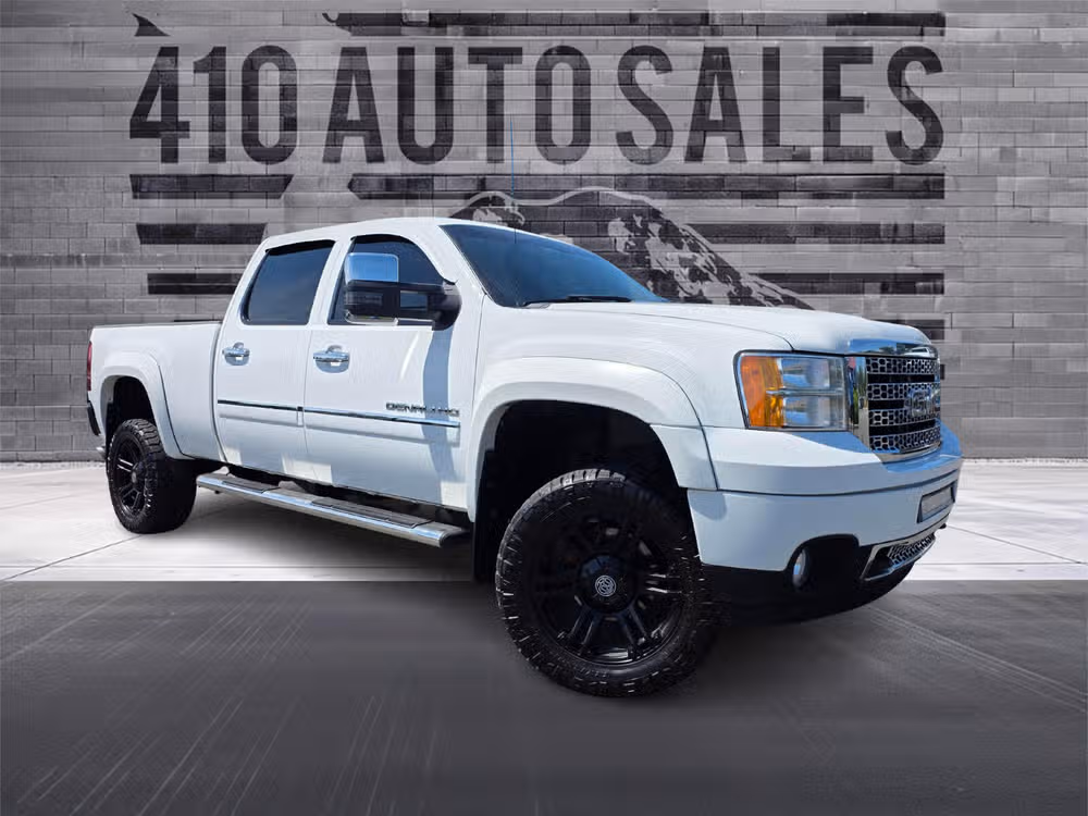 2739a - 2013 GMC Sierra 2500HD Denali Crew Cab