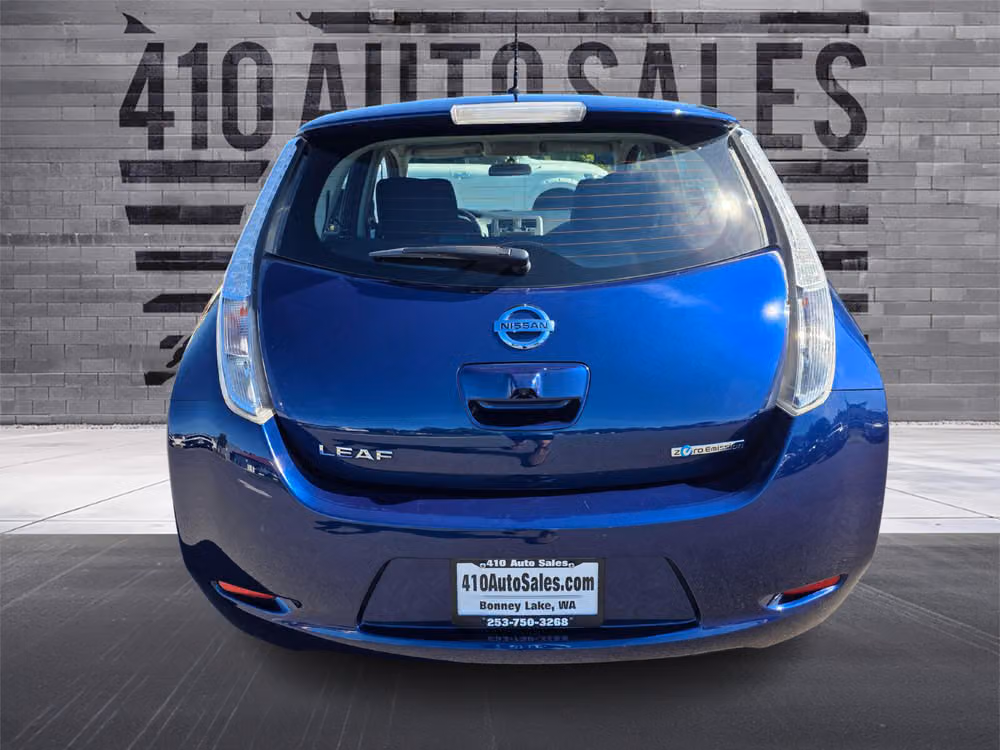 2017 Nissan LEAF S Image 4
