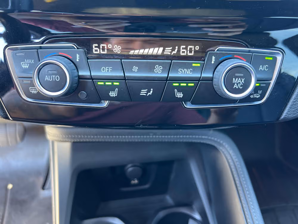 2020 BMW X1 xDrive28i Image 15