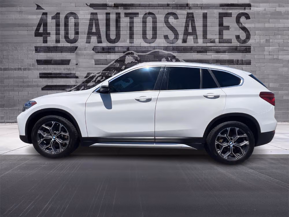 2020 BMW X1 xDrive28i Image 1