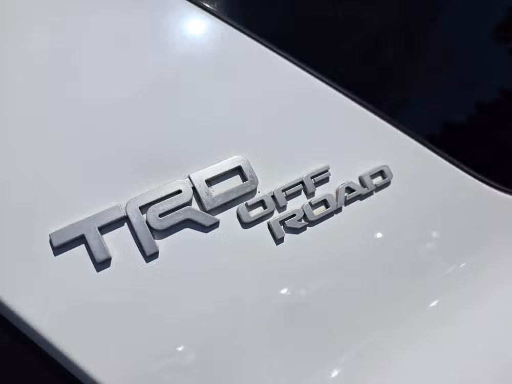 2018 Toyota 4Runner TRD Off-Road Image 9