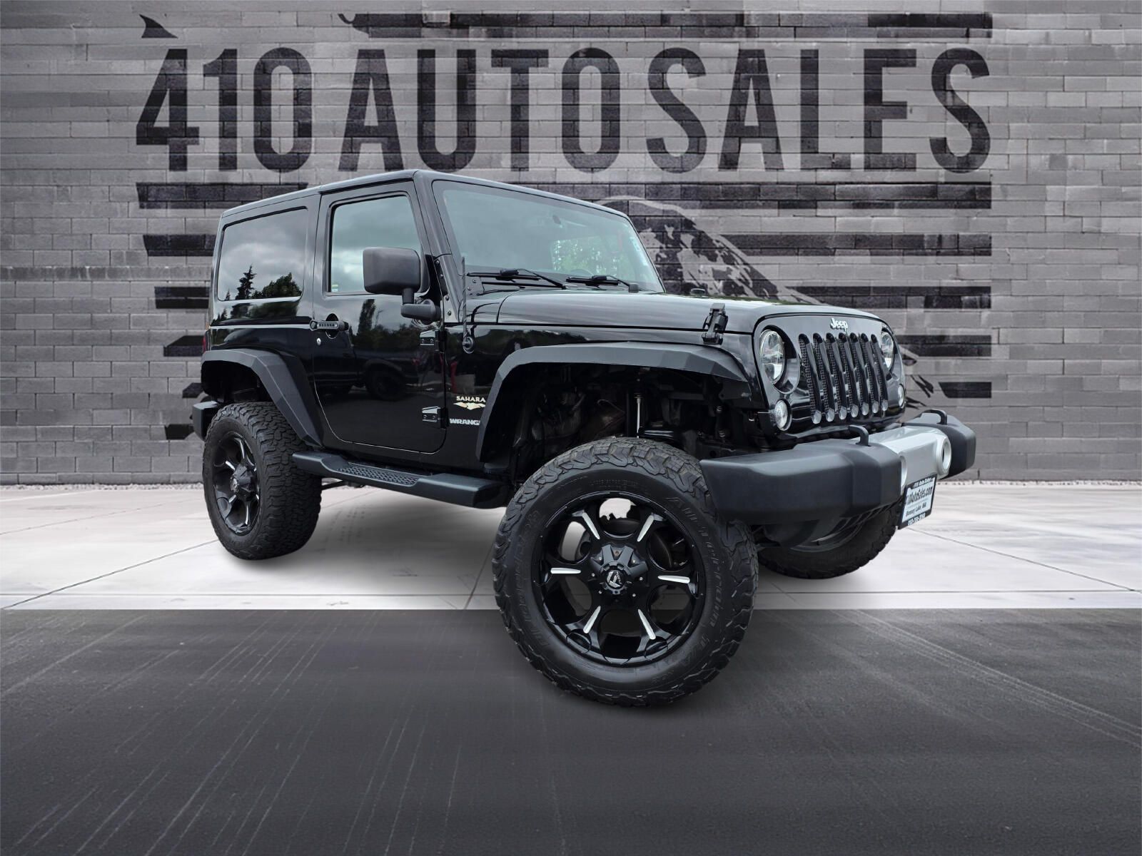 2014 Jeep Wrangler Sahara's photo