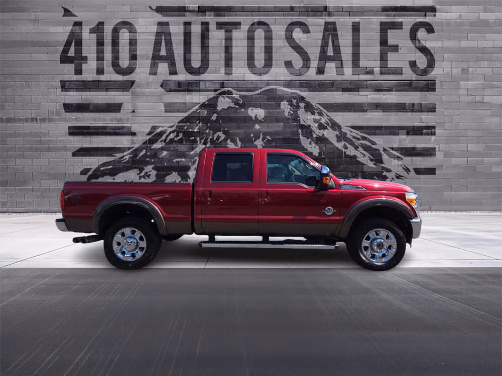 2015 Ford F-250 Super Duty Lariat Crew Cab Image 3