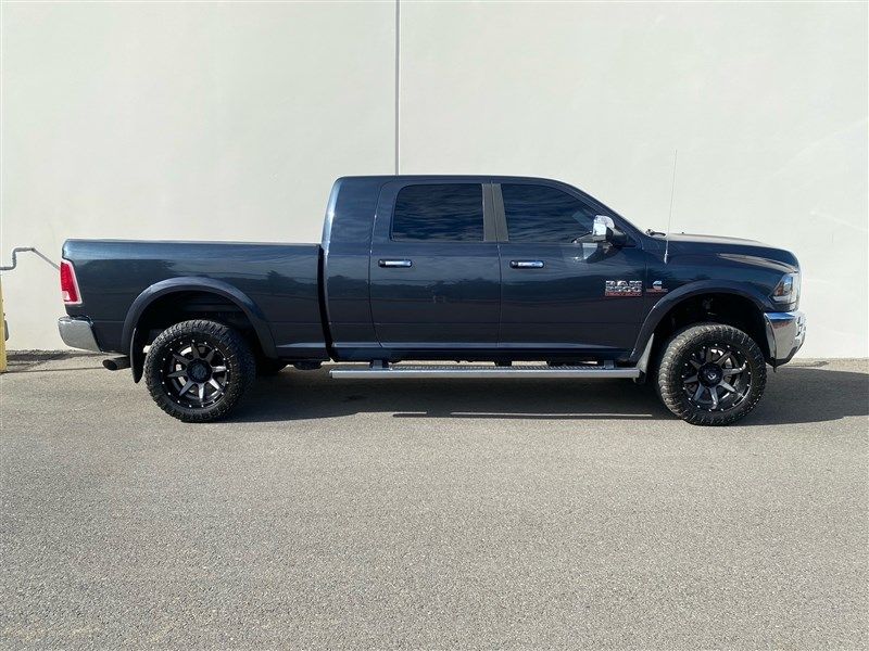 2016 Ram 2500 Laramie Mega Cab Upper Image 2