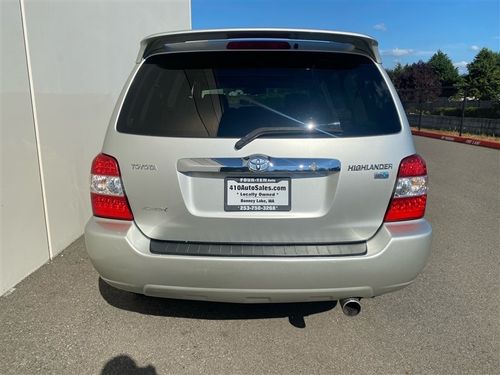 2006 Toyota Highlander Hybrid Limited Lower Image 2