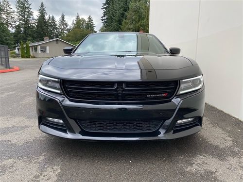 2017 Dodge Charger R/T Lower Image 3