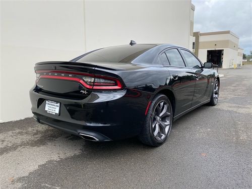 2017 Dodge Charger R/T Lower Image 1
