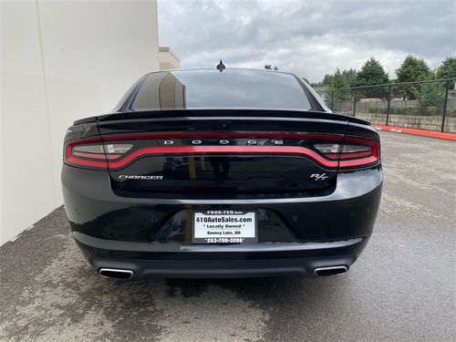 2017 Dodge Charger R/T Lower Image 2