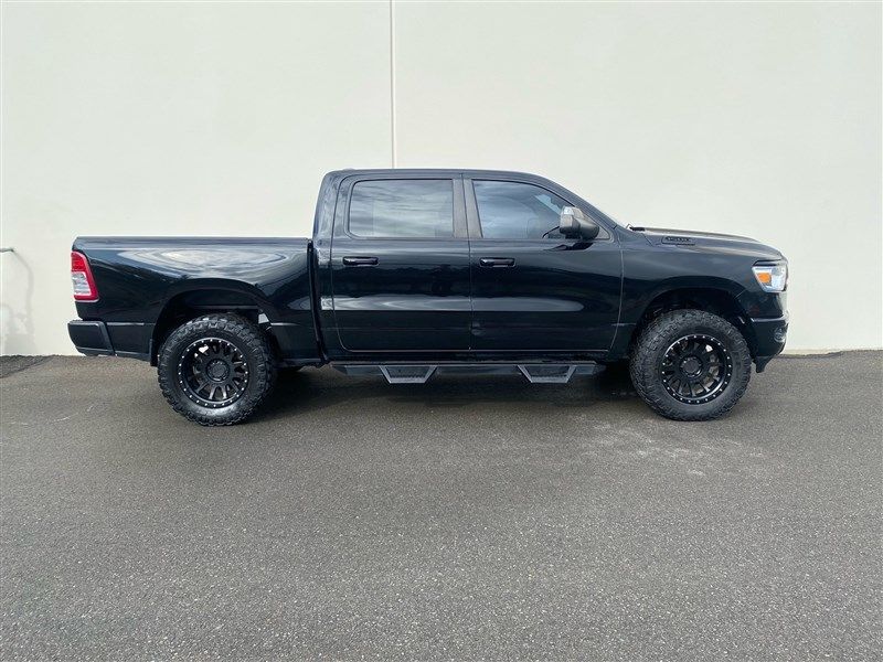 2019 Ram 1500 Big Horn photo 2