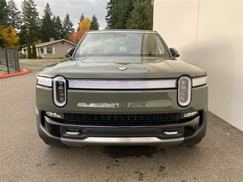 2023 Rivian R1S Launch Edition Lower Image 3