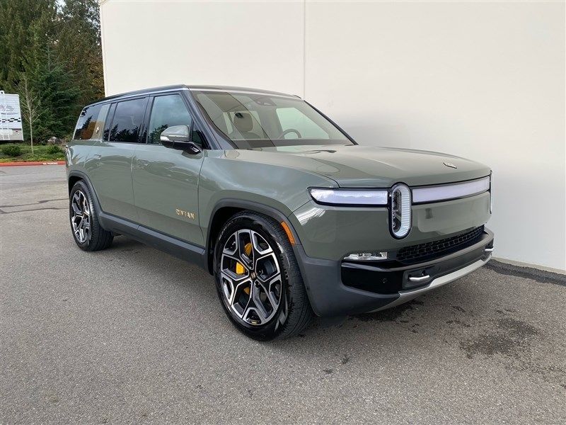 2023 Rivian R1S Launch Edition Upper Image 1