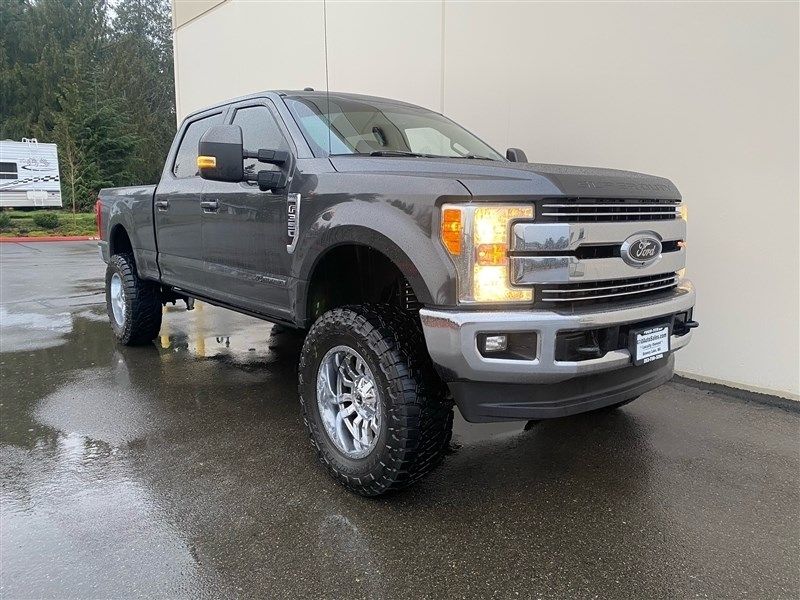 2017 Ford F-350 Super Duty SUPER DUTY LARIAT 4X4 *LIFTED* Crew Cab Upper Image 1
