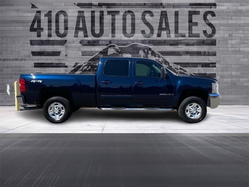 2008 Chevrolet Silverado 2500HD LTZ Crew Cab Upper Image 2