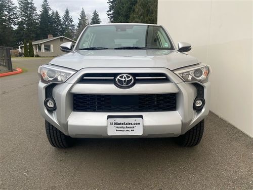2022 Toyota 4Runner SR5 Premium Lower Image 3