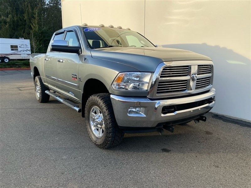 2012 Ram 2500 SLT Crew Cab Upper Image 1