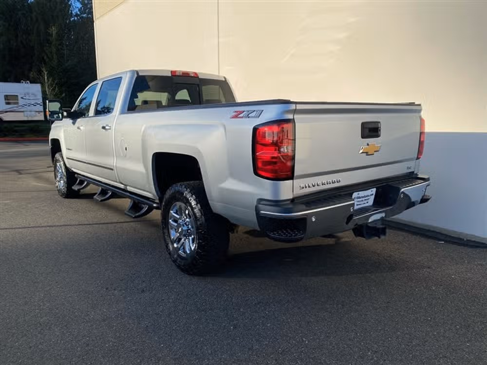 2018 Chevrolet Silverado 2500HD 2500 HEAVY DUTY LTZ 4X4 *LONG BED* Crew Cab Image 8