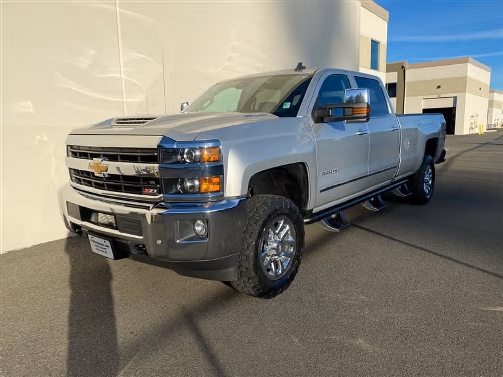 2018 Chevrolet Silverado 2500HD 2500 HEAVY DUTY LTZ 4X4 *LONG BED* Crew Cab Image 6
