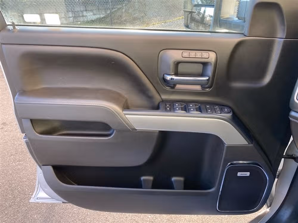 2018 Chevrolet Silverado 2500HD 2500 HEAVY DUTY LTZ 4X4 *LONG BED* Crew Cab Image 23