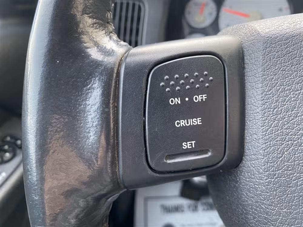 2005 Dodge Ram 3500 SLT 4X4 Quad Cab Image 17