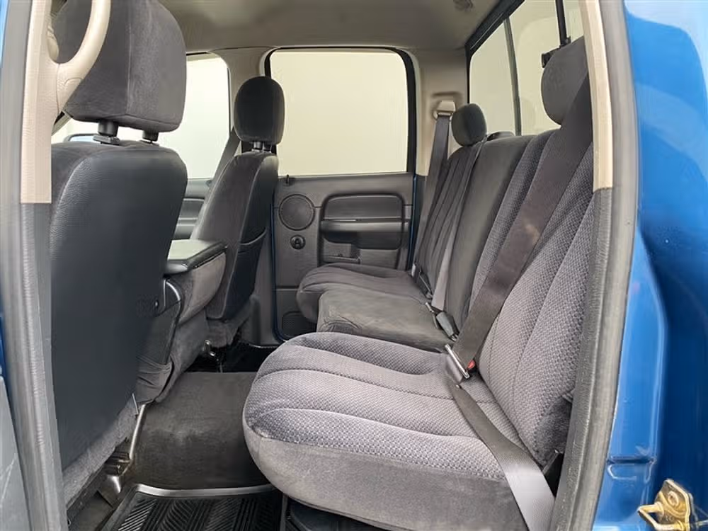 2005 Dodge Ram 3500 SLT 4X4 Quad Cab Image 23