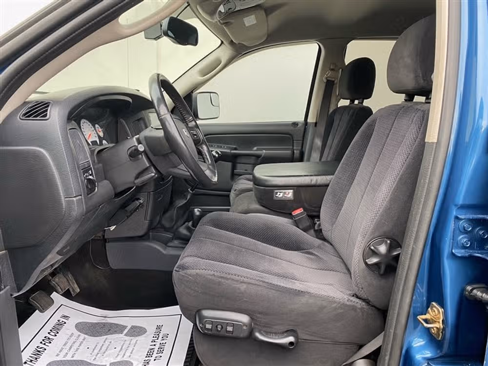 2005 Dodge Ram 3500 SLT 4X4 Quad Cab Image 22