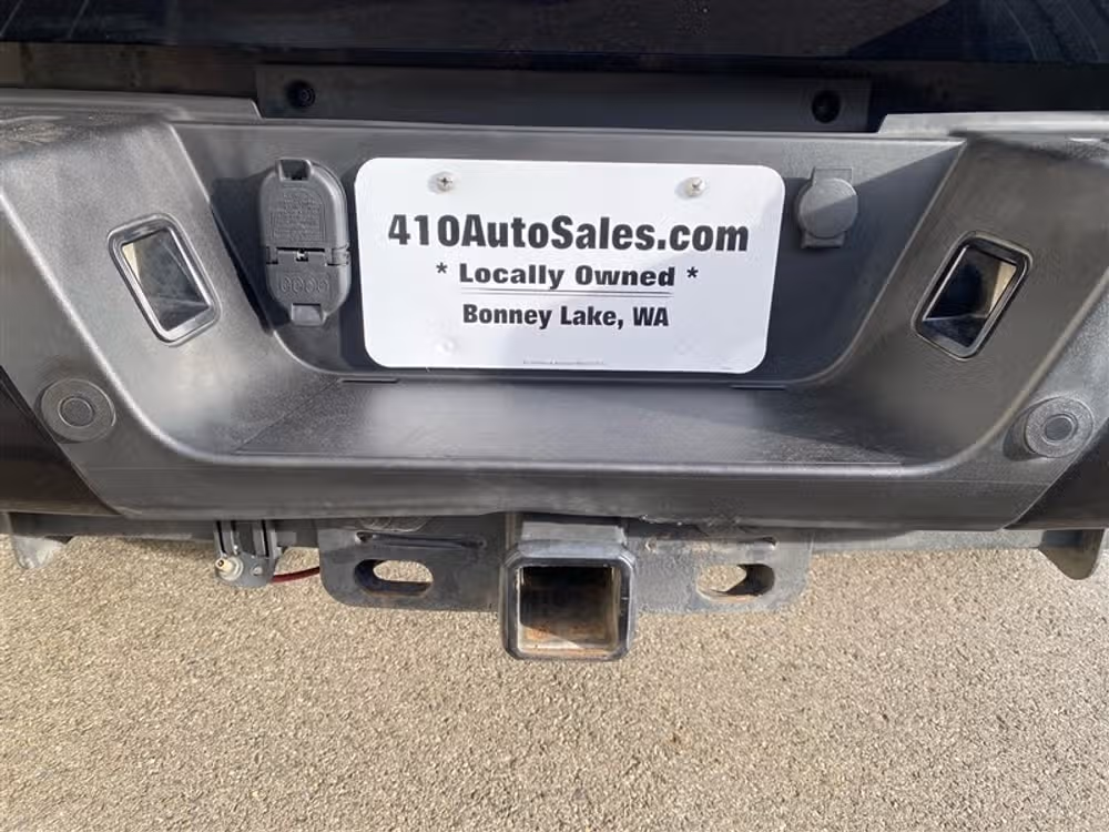 2019 Ford F-350 Super Duty SUPER DUTY LARIAT 4X4 *LIFTED* Crew Cab Image 11