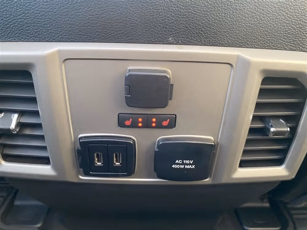 2019 Ford F-350 Super Duty SUPER DUTY LARIAT 4X4 *LIFTED* Crew Cab Image 33
