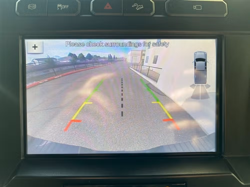2019 Ford F-350 Super Duty SUPER DUTY LARIAT 4X4 *LIFTED* Crew Cab Image 19