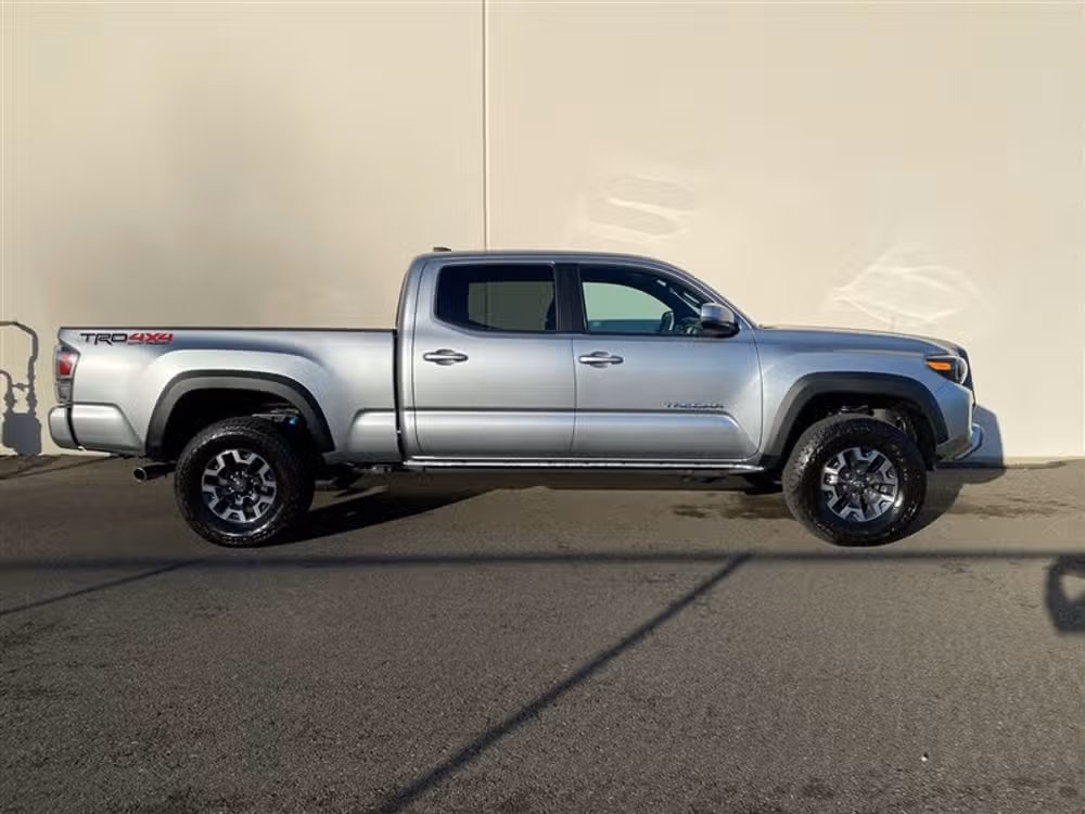 2023 Toyota Tacoma TRD-OFFROAD *LONG BED* Double Cab Image 2