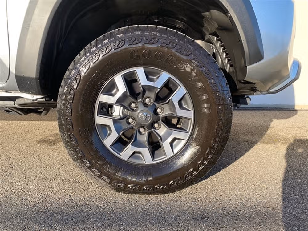 2023 Toyota Tacoma TRD-OFFROAD *LONG BED* Double Cab Image 10