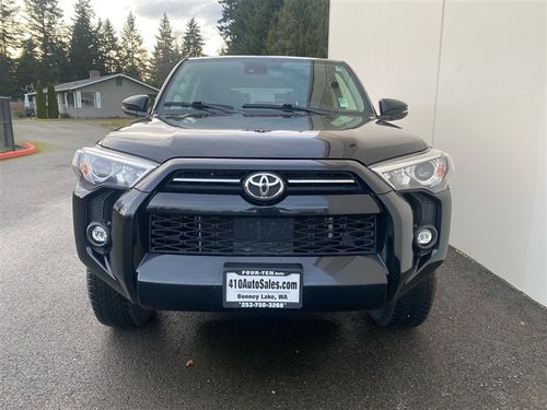 2021 Toyota 4Runner SR5 Premium Lower Image 3