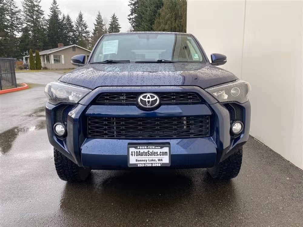 2018 Toyota 4Runner SR5 Premium Image 5