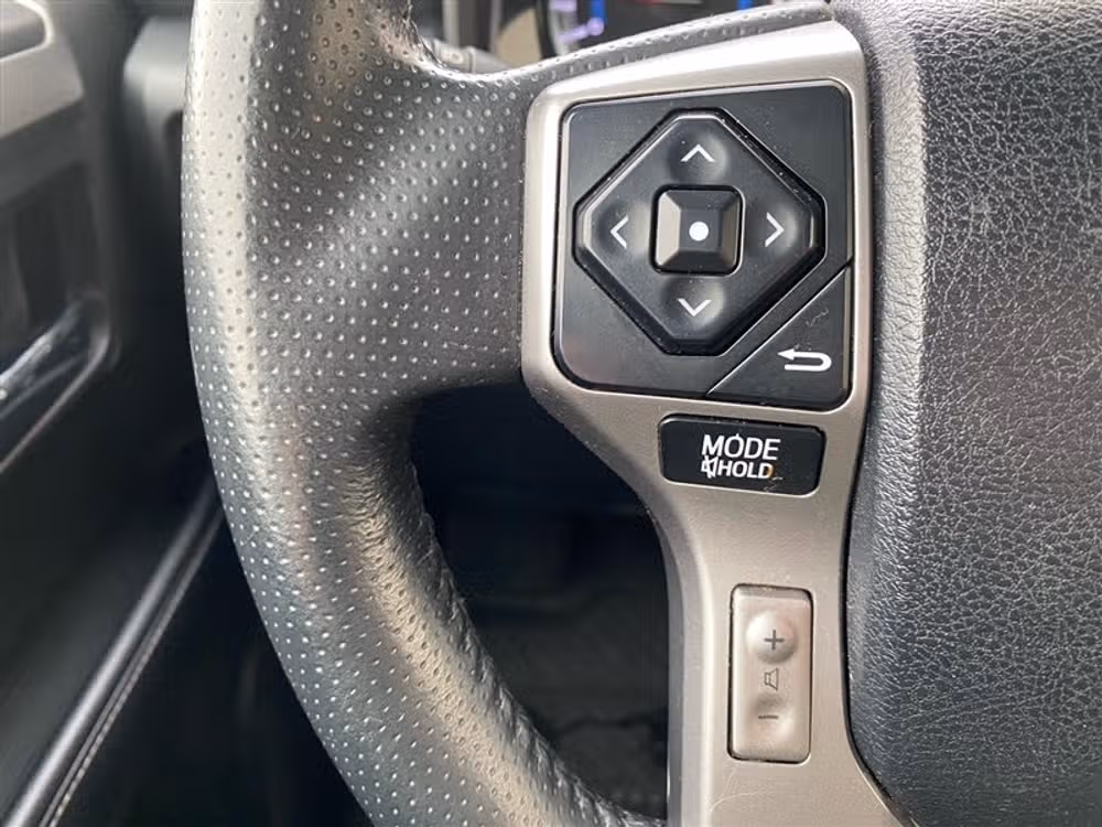 2018 Toyota 4Runner SR5 Premium Image 18