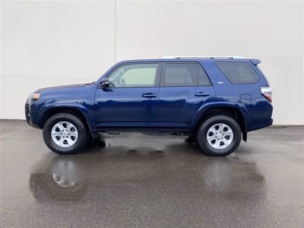 2018 Toyota 4Runner SR5 Premium Image 7