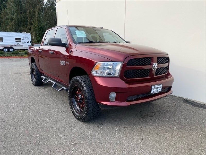 2017 Ram 1500 Express Crew Cab Upper Image 1