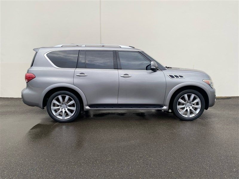 2011 INFINITI QX56 Base Upper Image 2