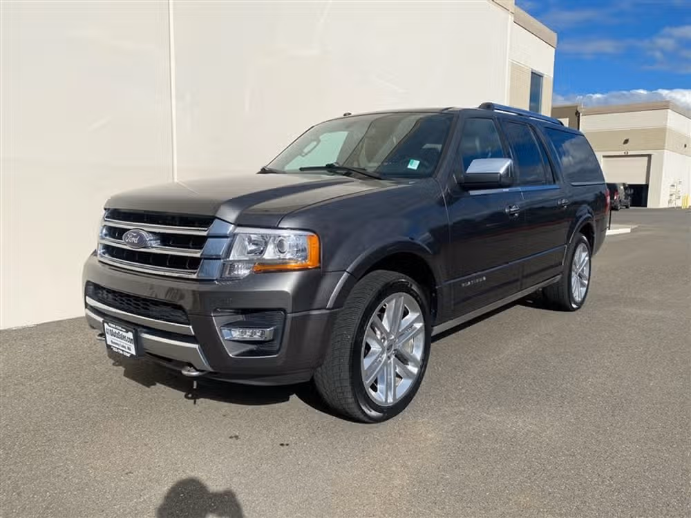 2017 Ford Expedition EL Platinum Image 6