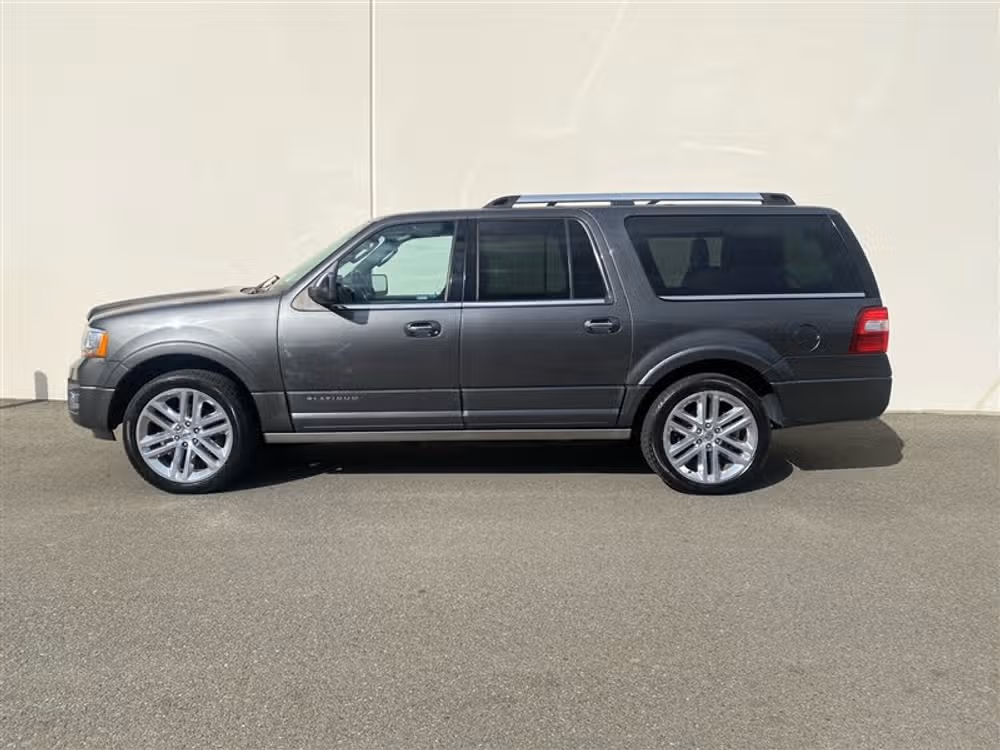 2017 Ford Expedition EL Platinum Image 7
