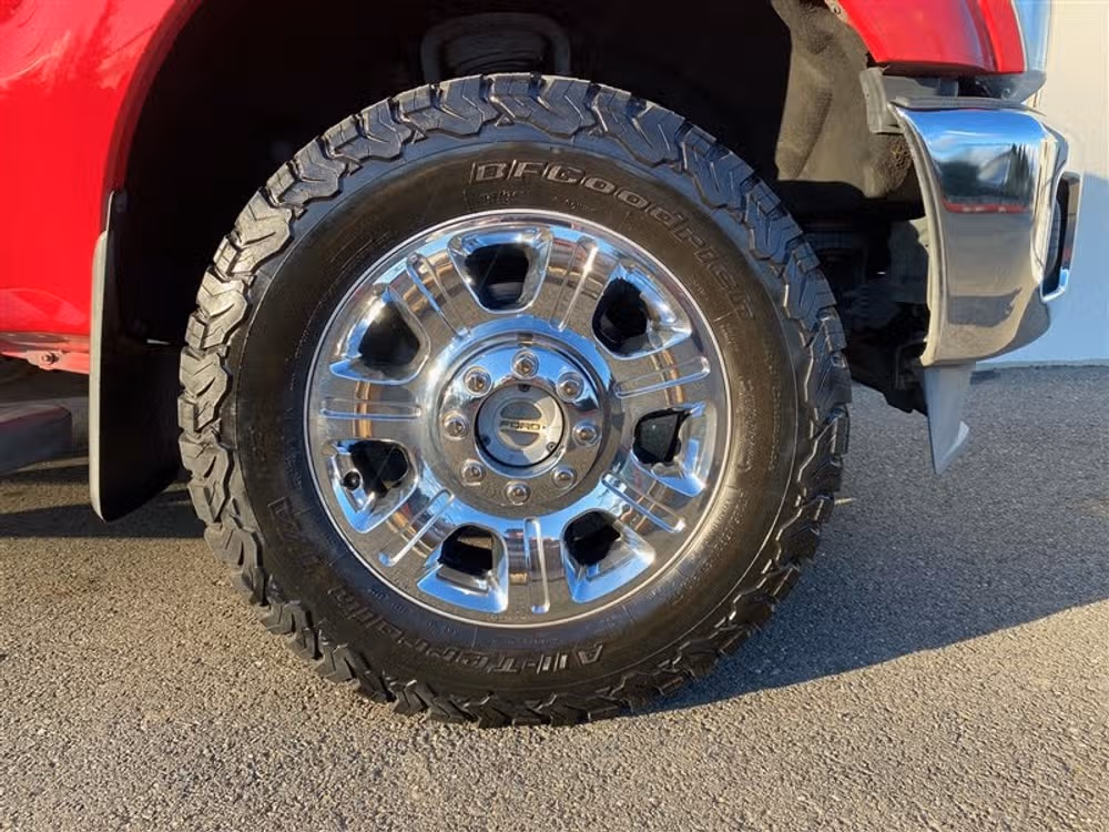 2013 Ford F-350 Super Duty LARIAT 4X4 *LONG BED* Crew Cab Image 10