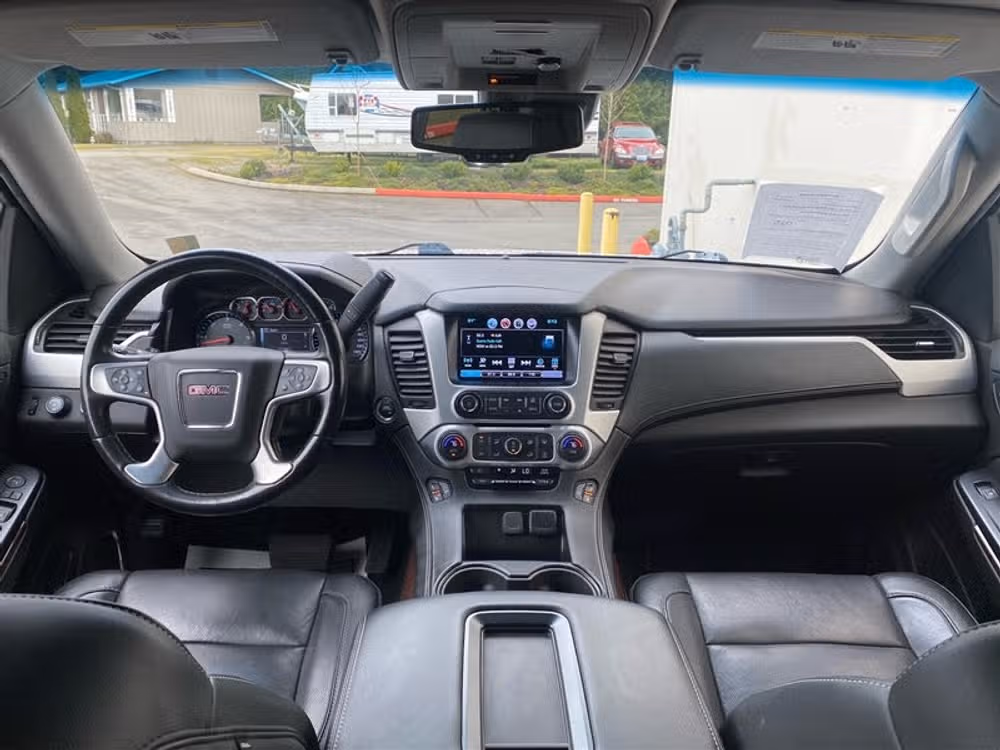 2019 GMC Yukon XL SLT Image 10