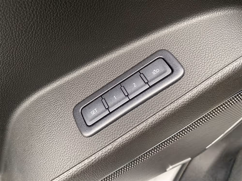 2019 GMC Yukon XL SLT Image 23