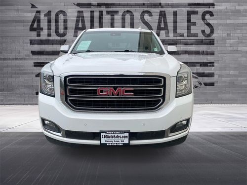 2019 GMC Yukon XL SLT Lower Image 3