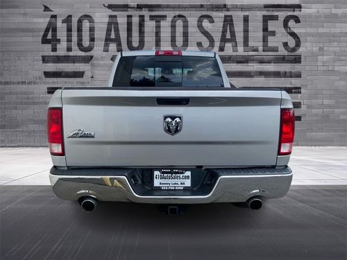 2014 Ram 1500 SLT Crew Cab Lower Image 2