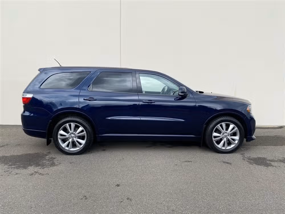 2012 Dodge Durango R/T Image 2